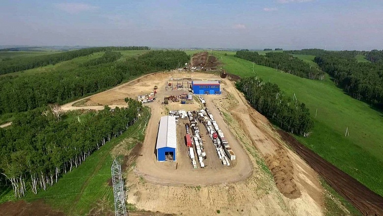 Строительная площадка завода «Микрон» ГК «КАНЕКС» в Красноярске. Июнь 2016